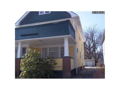 878 Helmsdale Rd, Cleveland, OH 44112 - photo 2