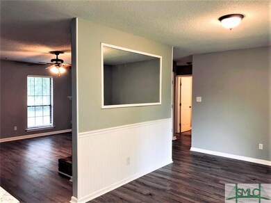 The Livingroom is separated by this wall with fire