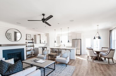 PEMBROOKE FAMILY TOWARDS KITCHEN AND DIN