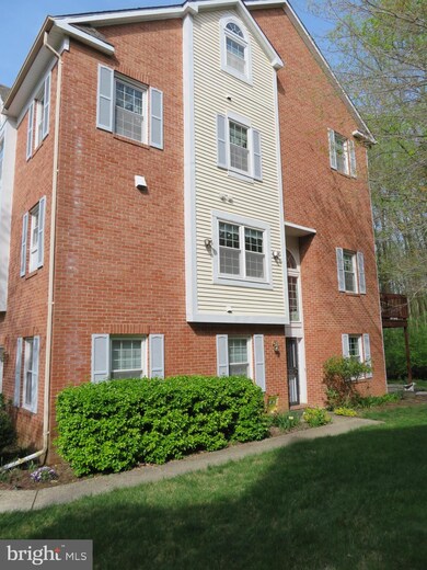 14028 Gullivers Trail, Bowie, MD 20720 - photo 2