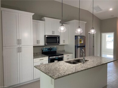 5204 28th St SW, Lehigh Acres, FL 33973 - photo 4