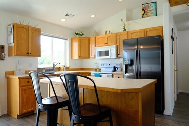 514 E Norma Lee Ave, Medical Lake, WA 99022 - photo 4