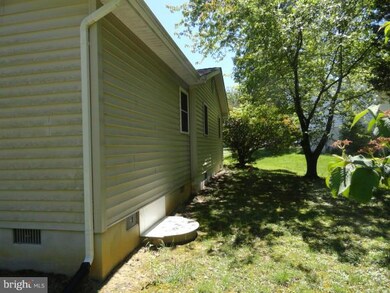 22066 Andrew Ct, California, MD 20619 - photo 5