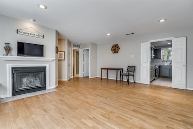 3100 Cole Ave unit 120, Dallas, TX 75204 - photo 2