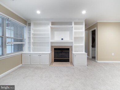 806 Amber Tree Ct unit 101, Gaithersburg, MD 20878 - photo 5