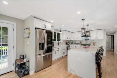 31 Burt St, Merrimack, NH 03054 - photo 5