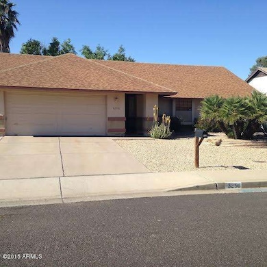 3256 W Campo Bello Dr, Phoenix, AZ 85053 - photo 2