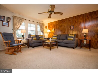 37 Peaceful Dr, Morrisville, PA 19067 - photo 5