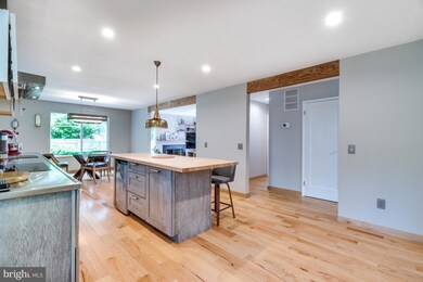 2508 Congreve Ct, Herndon, VA 20171 - photo 7