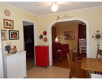 Dining Room. Kitchen/dining combo