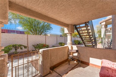 1305 Markwood Cir unit 102, Las Vegas, NV 89128 - photo 4