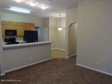 11543 Tori Ln, Jacksonville, FL 32218 - photo 4