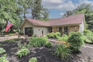 1508 Cameron Dr, Statesville, NC 28625 - photo 3