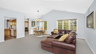 7424 Lincoln Ave. Unit D, Skokie, IL 60076