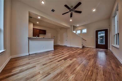 736 Link Rd, Houston, TX 77009 - photo 7