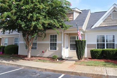 715 Waterfall Way, Clover, SC 29710 - photo 2