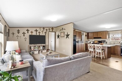 8416 County Road 1010, Joshua, TX 76058 - photo 7