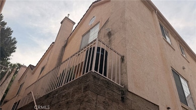 20807 Elaine Ave unit 4, Lakewood, CA 90715 - photo 3