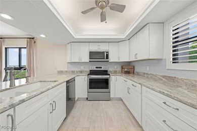 15123 Captiva Dr unit 104, Captiva, FL 33924 - photo 6