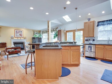 1594 Chapman Rd, Crofton, MD 21114 - photo 5