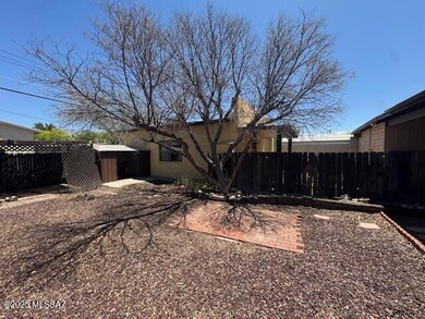 Back yard & guest house