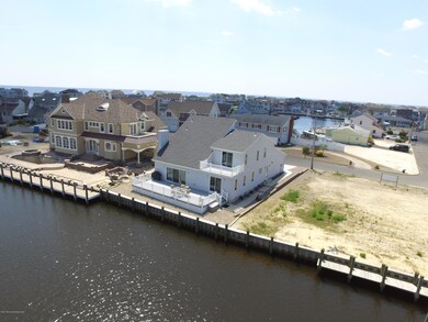 1227 Varuna Dr, Forked River, NJ 08731 - photo 5