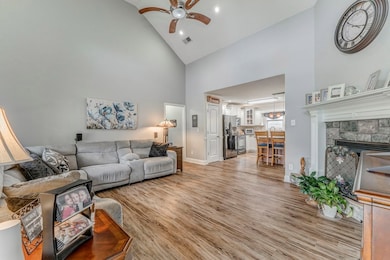 210 Honeyberry Ln, Rossville, GA 30741 - photo 7