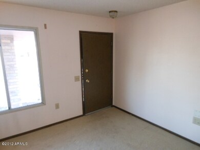 023-155101 Interior Entrance