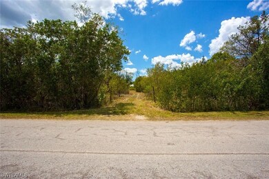 18326 Pioneer Rd, Fort Myers, FL 33908 - photo 7