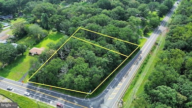 7417 Riley Rd, Warrenton, VA 20187 - photo 2