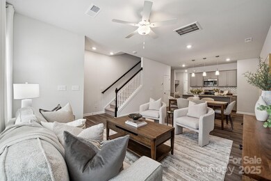 4750 Lakeview Rd unit 18, Charlotte, NC 28216 - photo 5