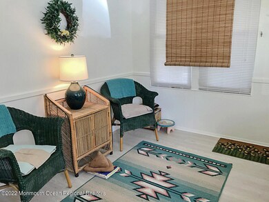 3 Sun Room