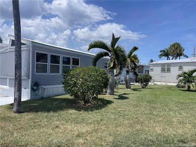 1002 Nettles Blvd, Jensen Beach, FL 34957 - photo 4