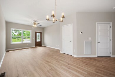 885 Dogwood Trail, Clarksville, TN 37042 - photo 7