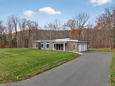 27 Maple Brook Rd, Tuxedo Park, NY 10987 - photo 4