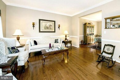 2401 Summershade Ct, Odenton, MD 21113 - photo 6