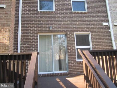 9126 Lambskin Ln, Columbia, MD 21045 - photo 3