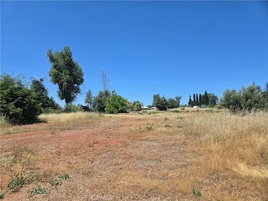 5671 Clara Ln, Paradise, CA 95969 - photo 2