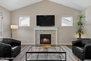 08-Living Room