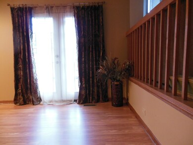 1208 Ardmore Dr, Naperville, IL 60540 - photo 3