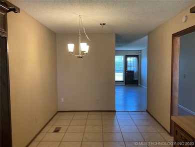 13022 E 39th St S, Broken Arrow, OK 74014 - photo 5