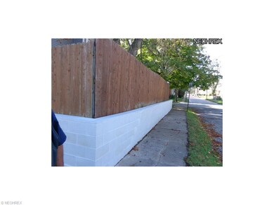 Side Walk