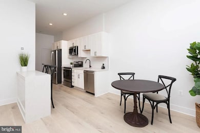 1709 Fleet St unit 102, Baltimore, MD 21231 - photo 2