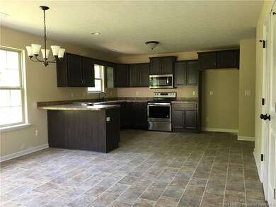 4812 Lucas Ln, New Albany, IN 47150 - photo 2