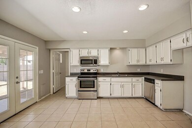 1133 E Glade Cir - Mesa, AZ 85204 (2)