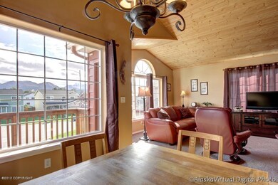 Dining area to living room
