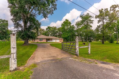 42926 Oneal Ln, Magnolia, TX 77354 - photo 2