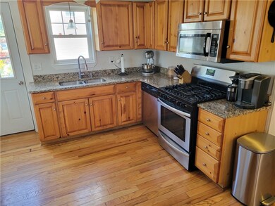 5 Gilles St, Coventry, RI 02816 - photo 5