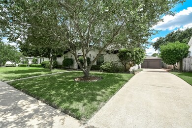 Nice long driveway.  Plenty of parking for family and friends.