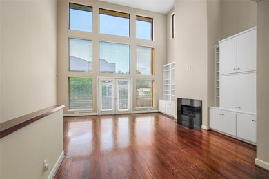 2411 Driscoll St, Houston, TX 77019 - photo 5